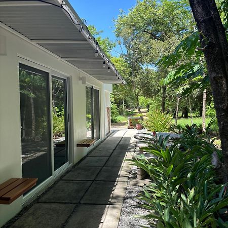 Casa Mariposa Apartment Tola Bagian luar foto